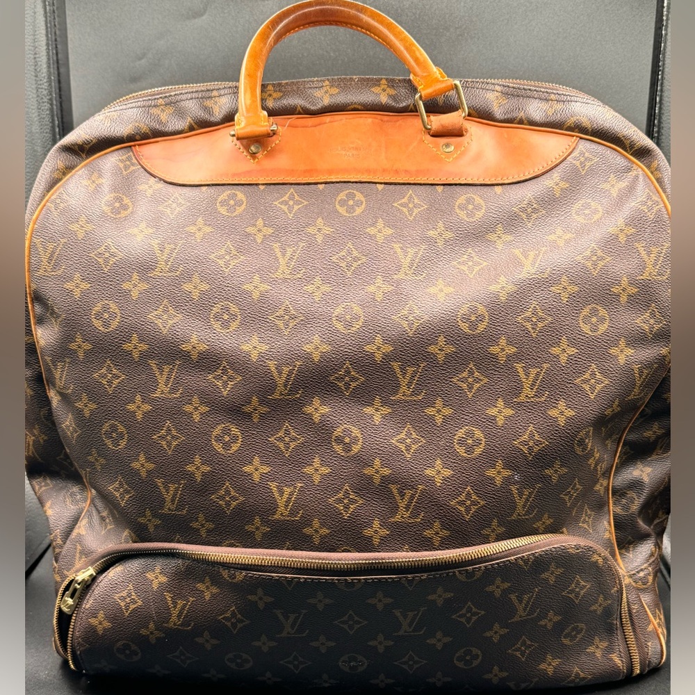 Louis Vuitton Monogram Evasion M41443 Brown